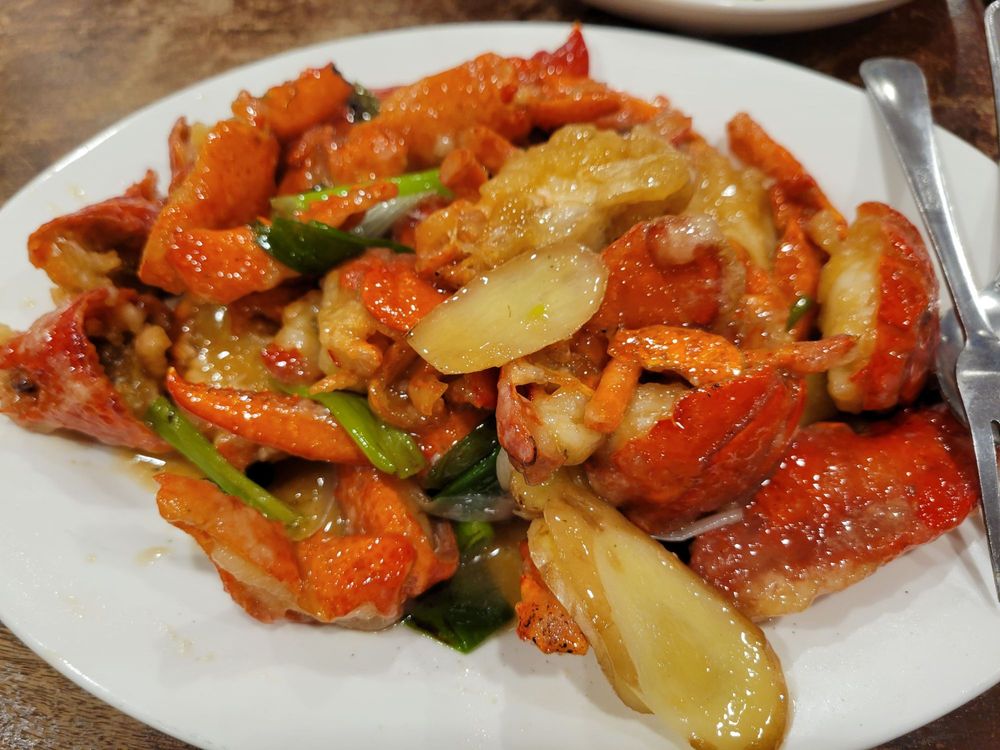 35b. Lobsters W Ginger and Scallions