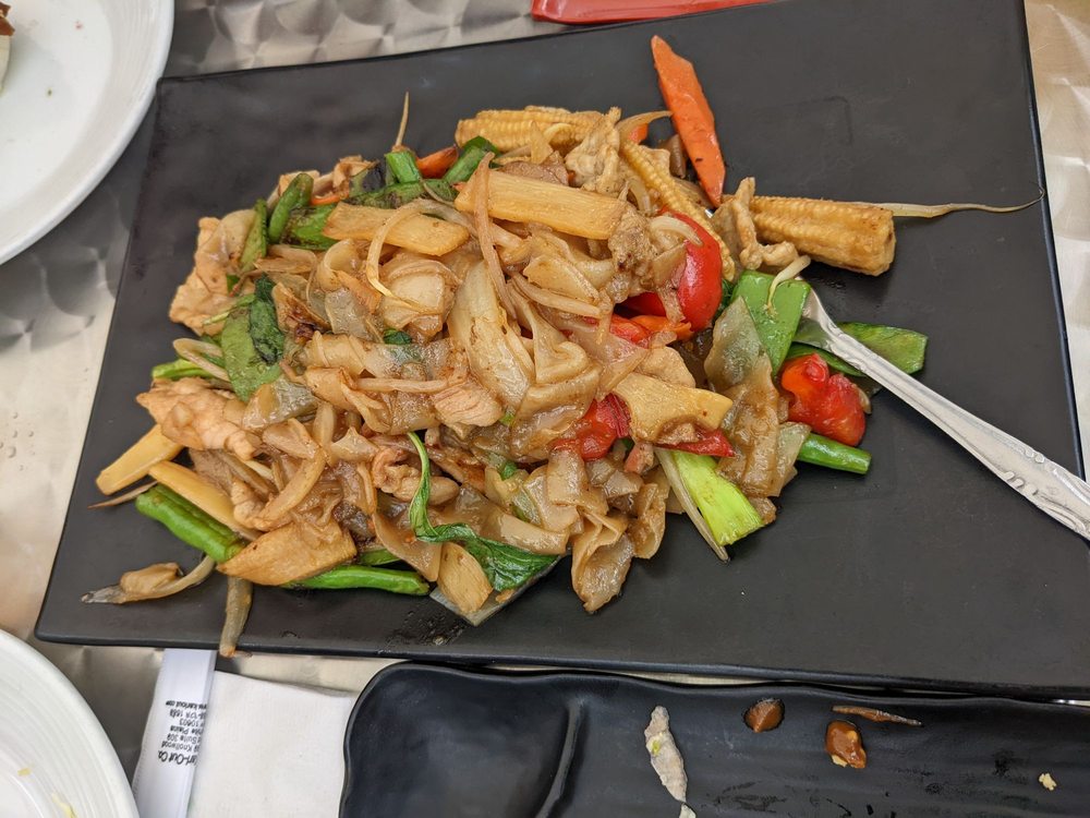 Drunken Noodle