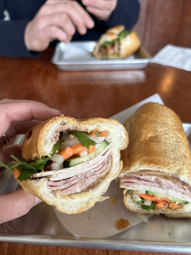 Banh Mi - BBQ Chicken