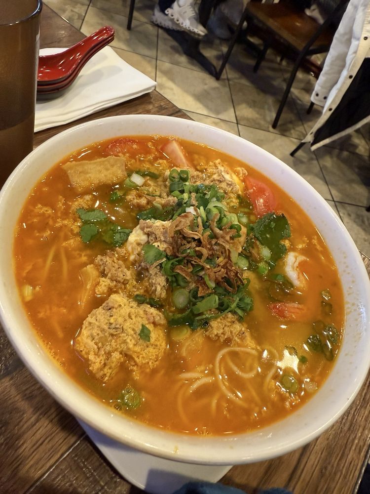Bun Rieu
