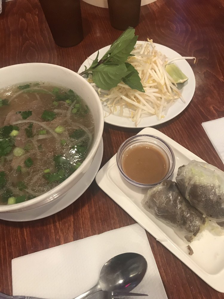 Pho Tai
