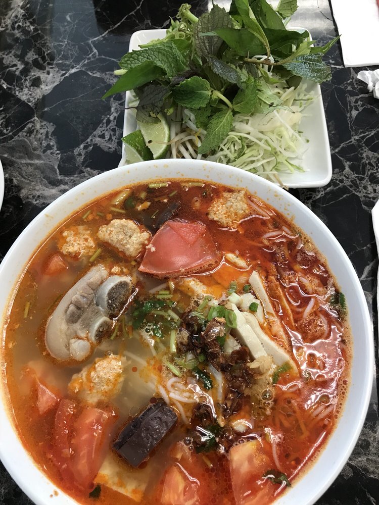 Bun Rieu