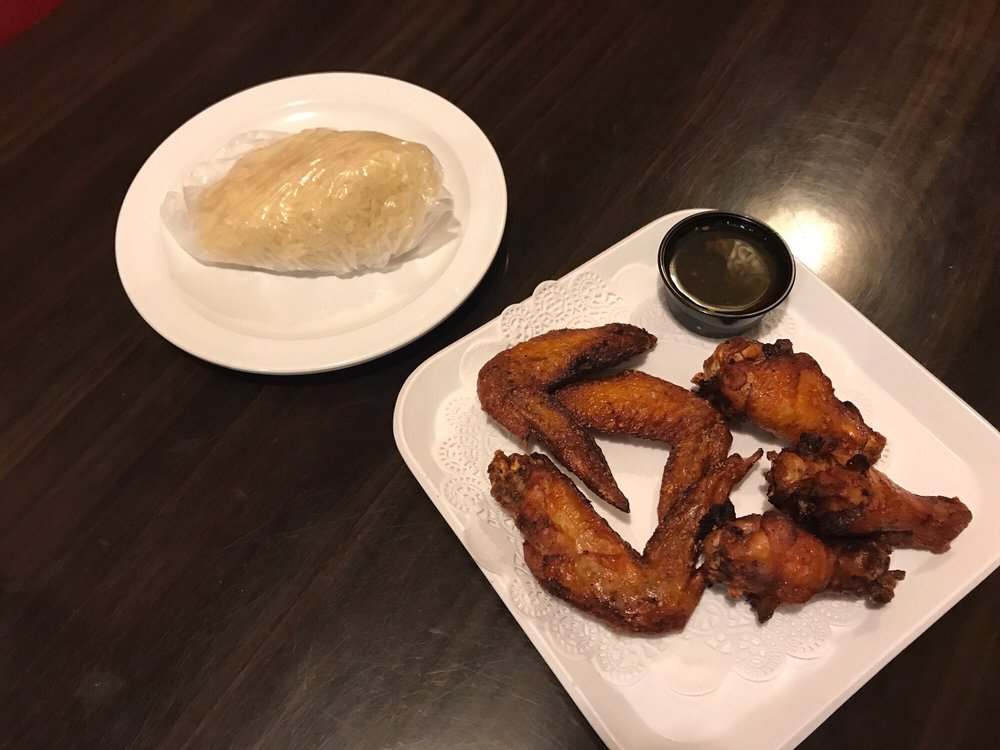 Chicken Wings and Sticky Rice