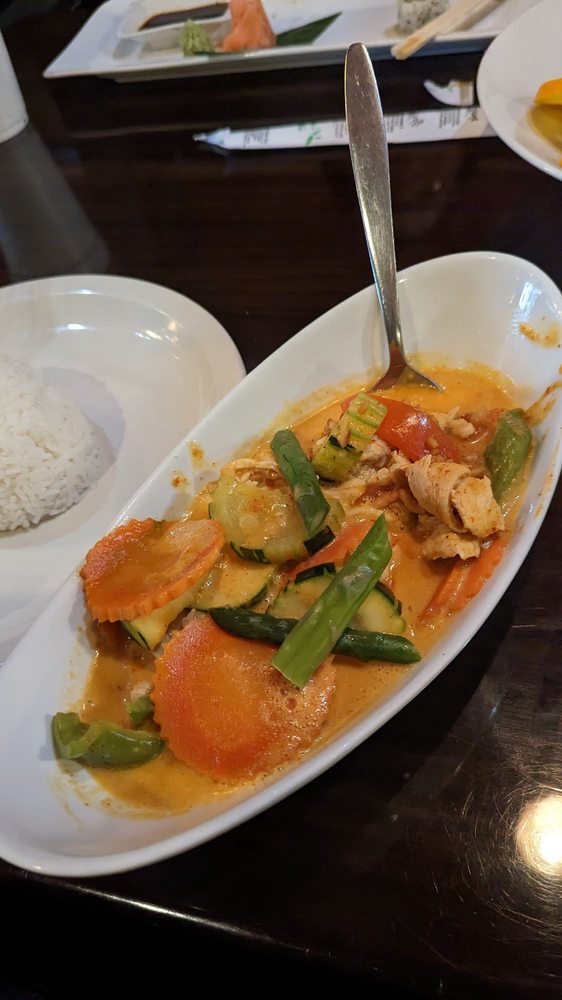 Udon Noodle Curry Bowl