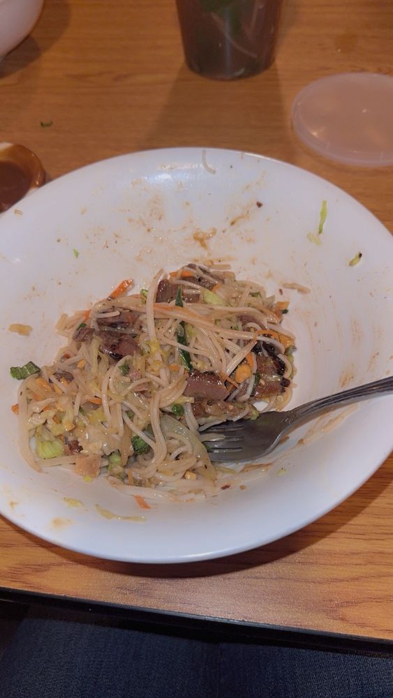 Grilled Chicken with Vermicelli Noodles / Bún Gà Nướng