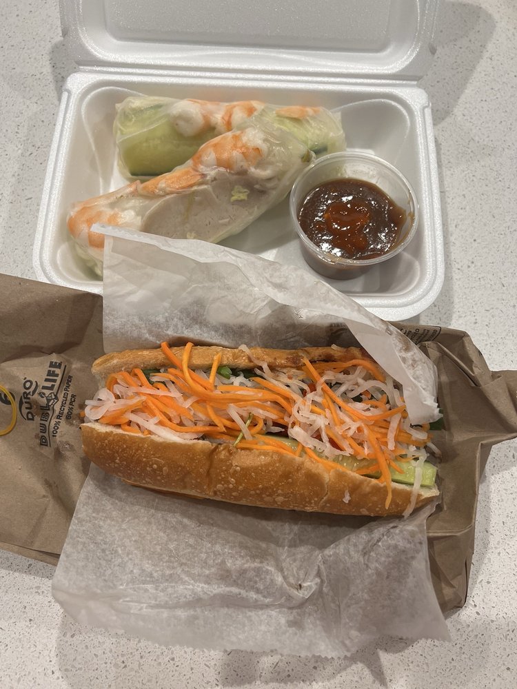 A2- Fresh Spring Rolls