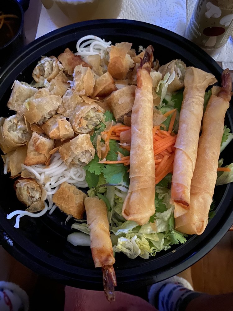 Crispy Shrimp Rolls