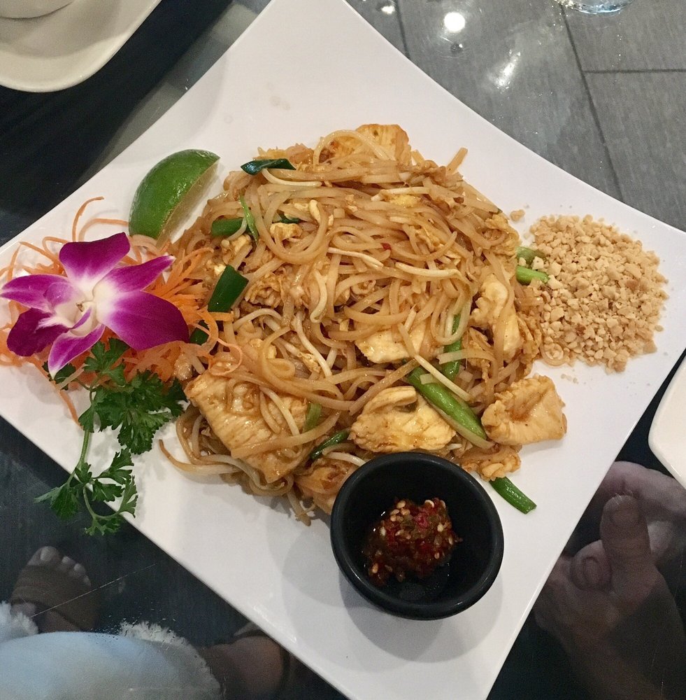 Thai Chicken Lettuce Wraps