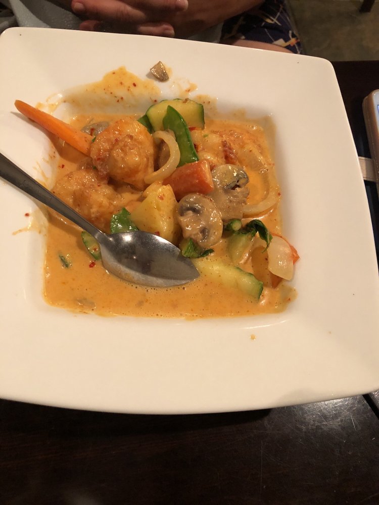 Red Curry Chicken