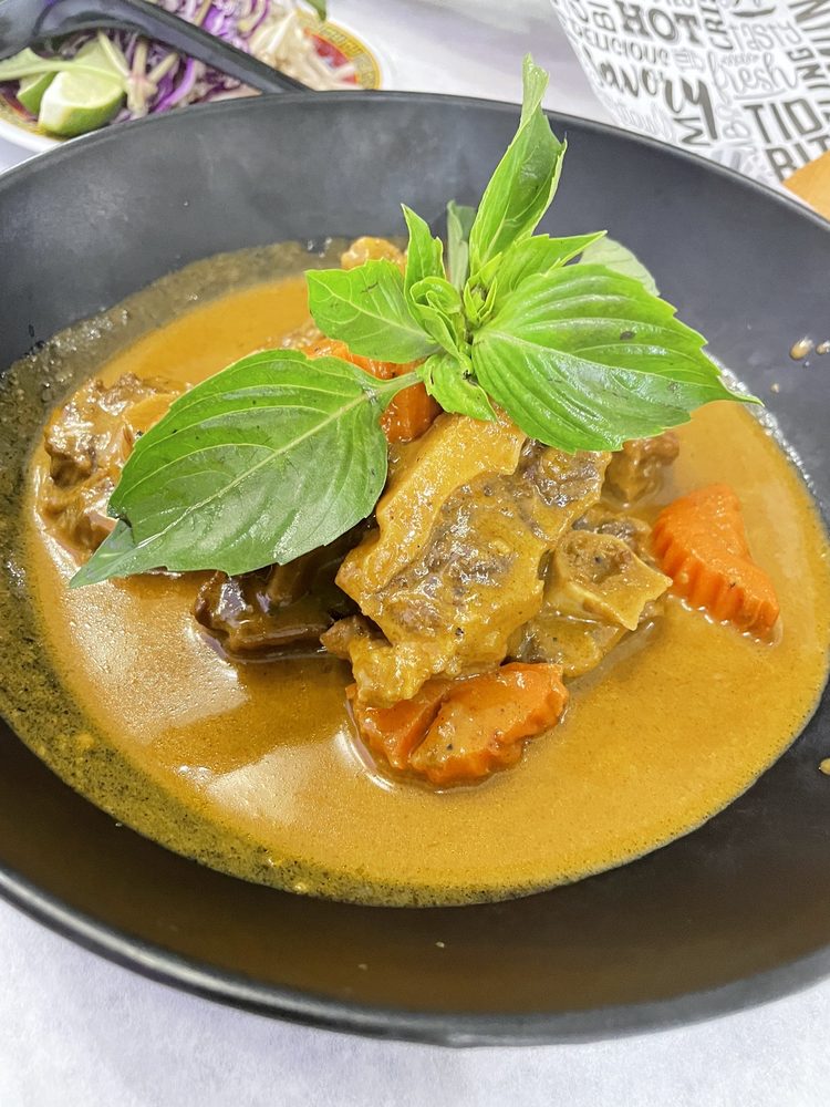 Spicy Sate Oxtail Stew