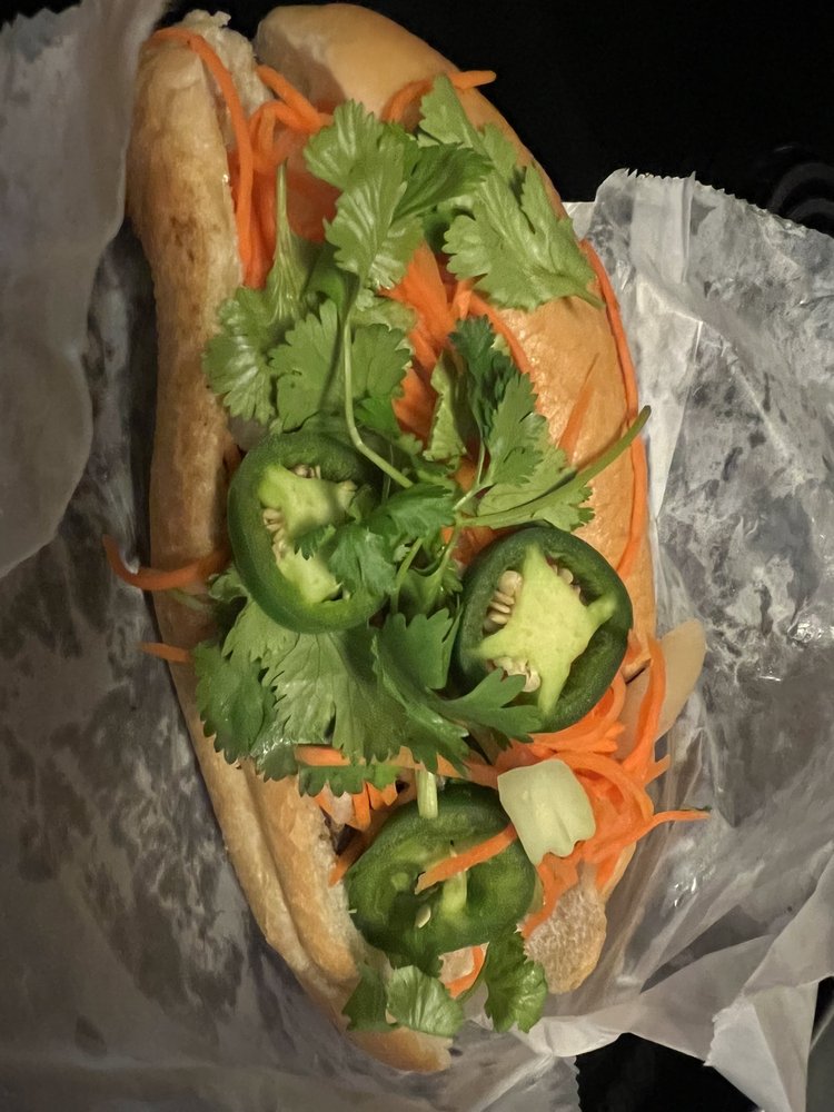 Grilled Beef Vermicelli Noodle Bowl