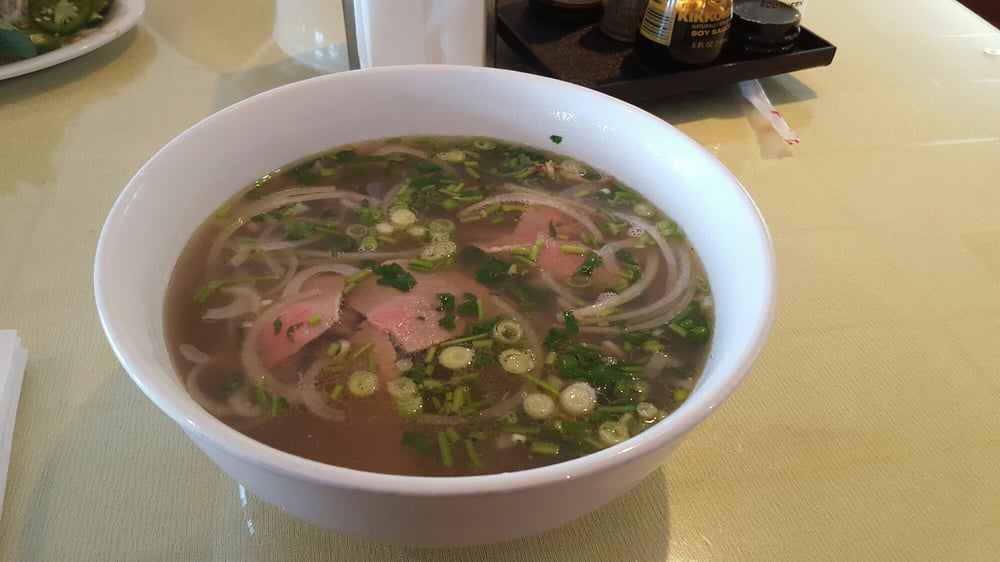 Pho Tai Nam Gan Sach