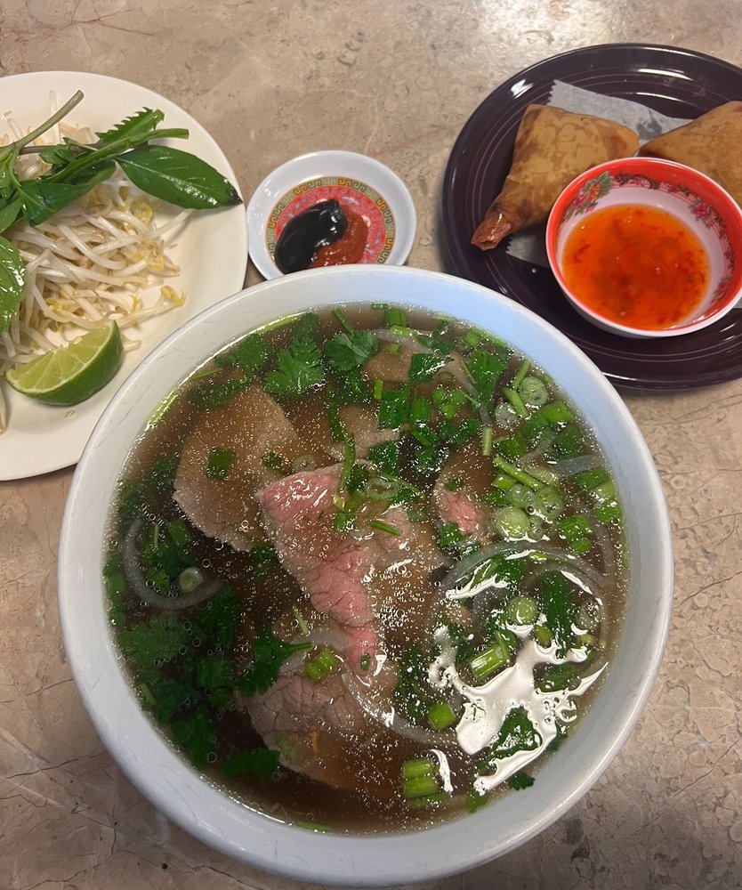Pho Tai