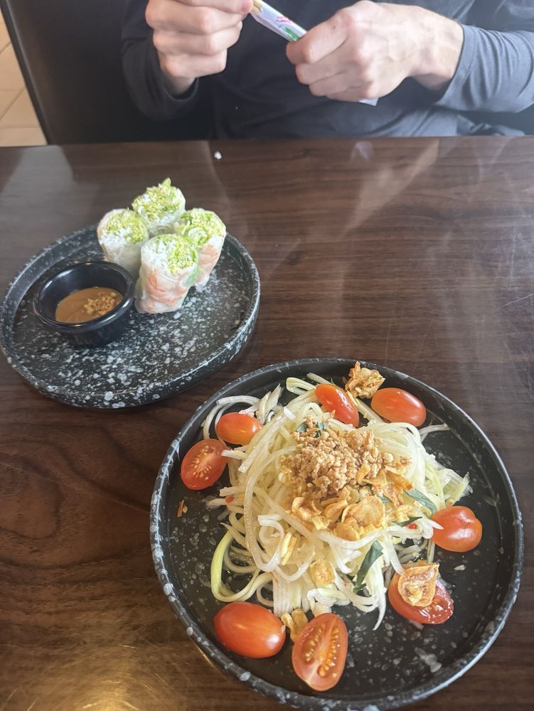 Vietnamese Papaya Salad