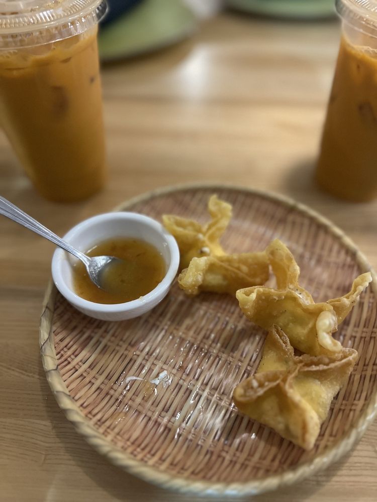 Crab Rangoon