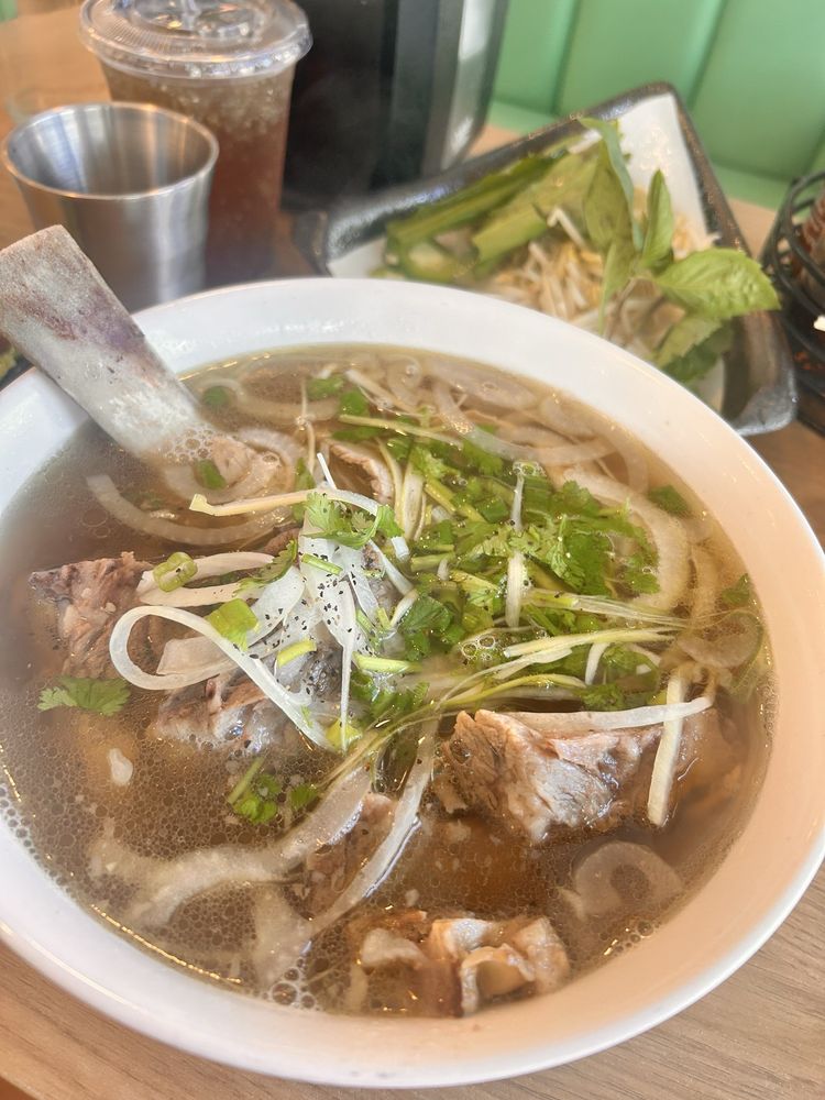 Gourmet Colossal Rib Pho