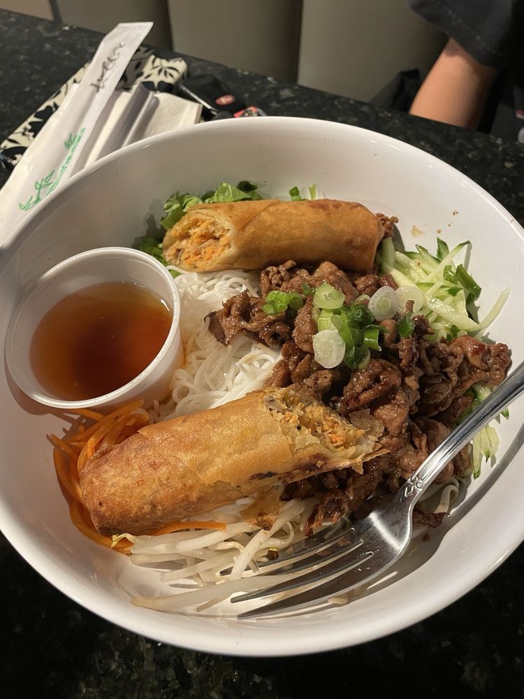 Grilled Pork Ban Mhi