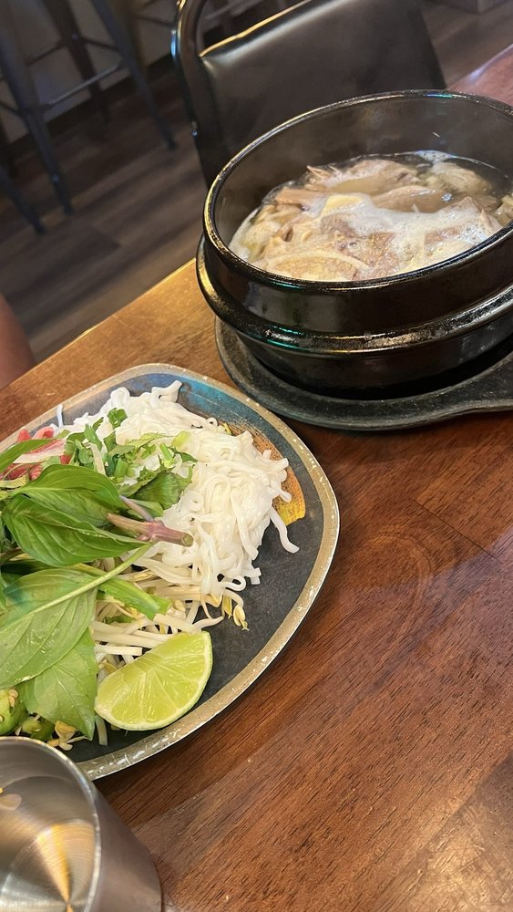 Pho Dac Biet / Combination