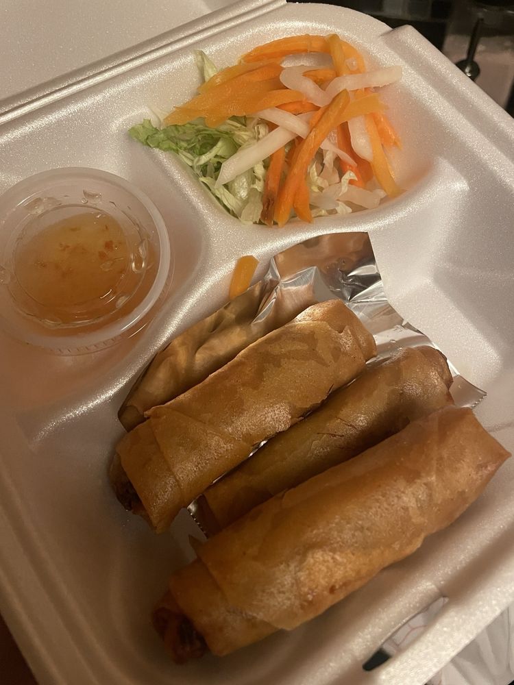 Chá Giò - Egg Rolls