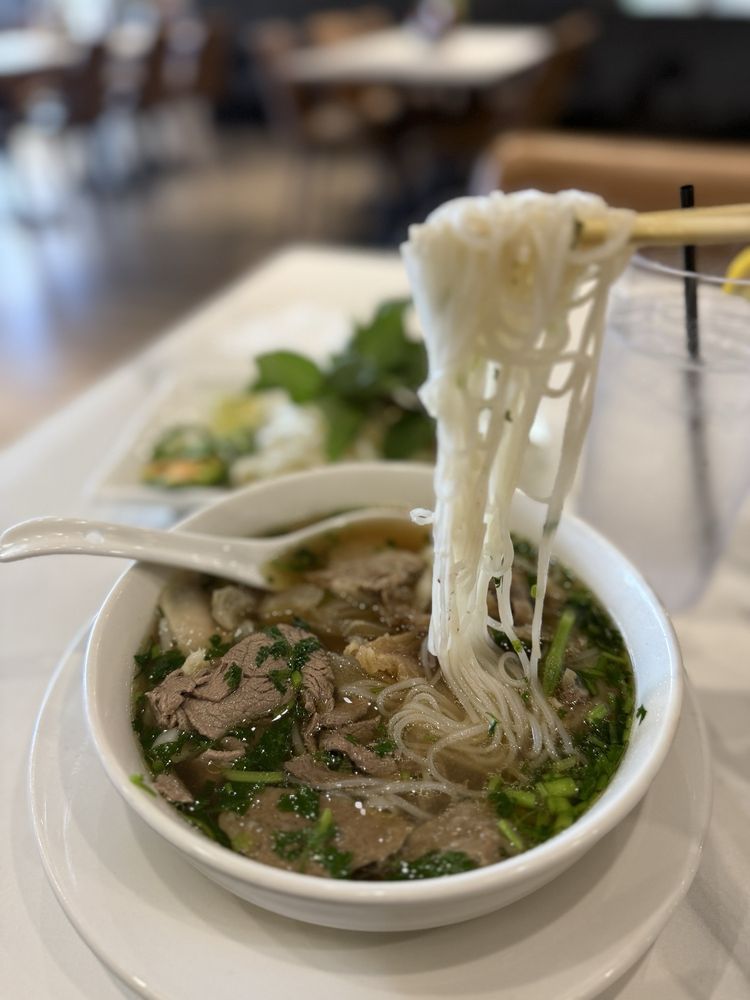 Phở Đặc Biệt / House Special Pho