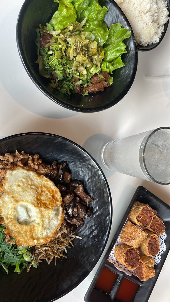 Braised Beef Tossed Noodles