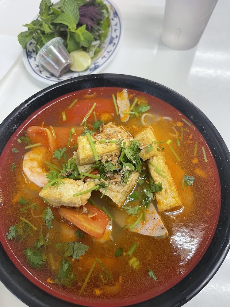 Bun Rieu