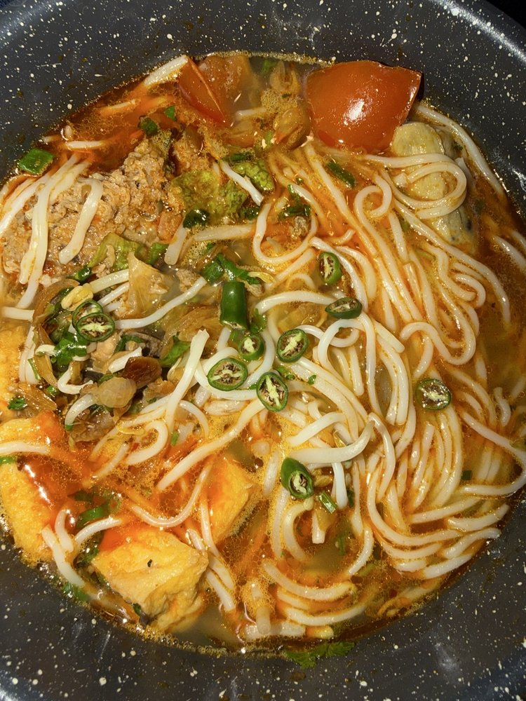 Bun Rieu
