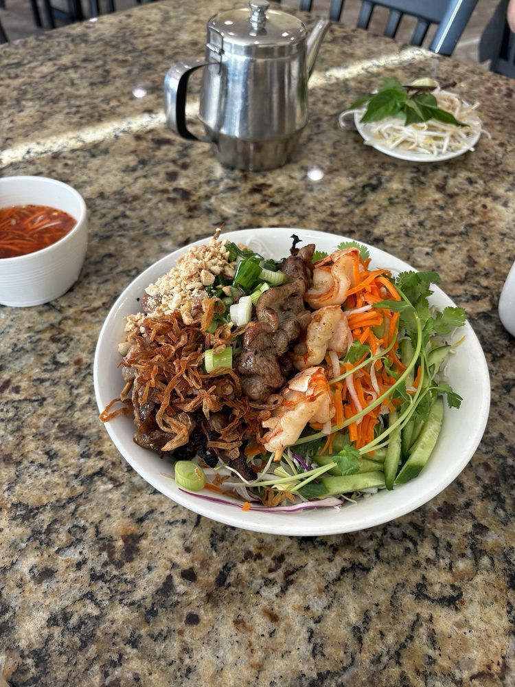 Short Rib Vermicelli Bowl