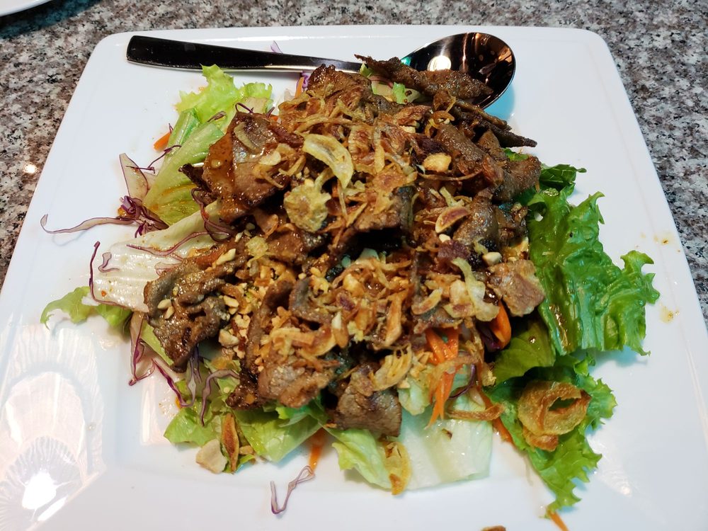 Gỏi Bò / Beef Salad