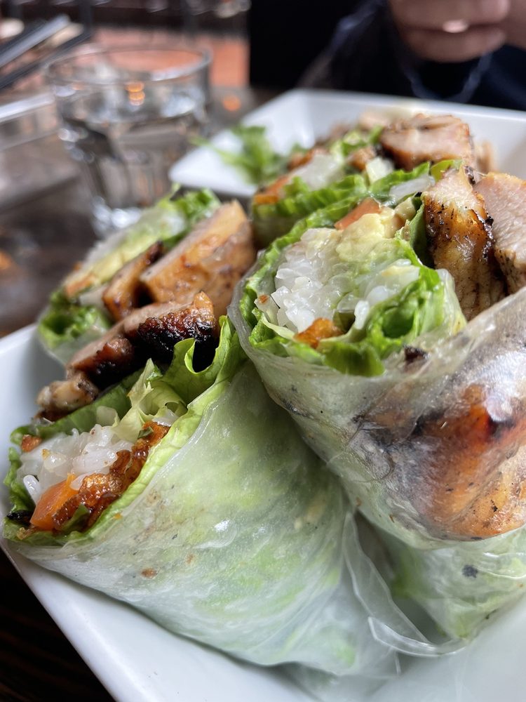 Crispy Chicken Rolls