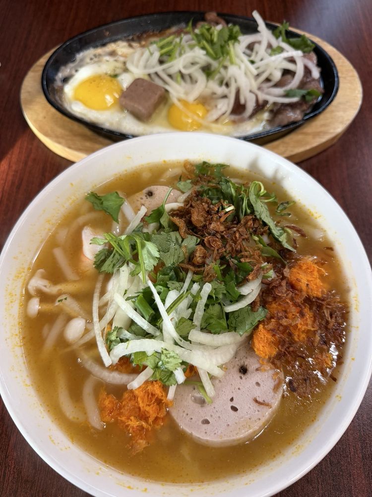 Banh Canh Cua