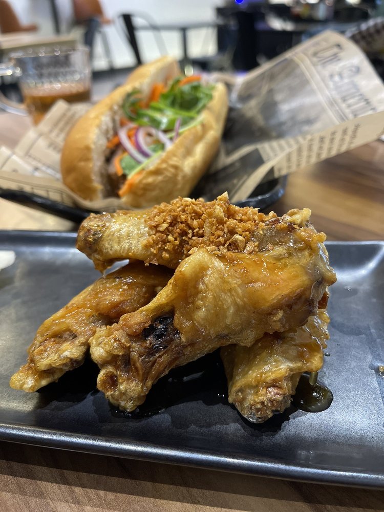 Caramelized Chicken Wings