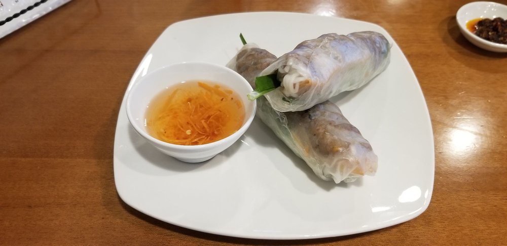 Bò Nướng Cuốn - Grilled Beef Salad Rolls