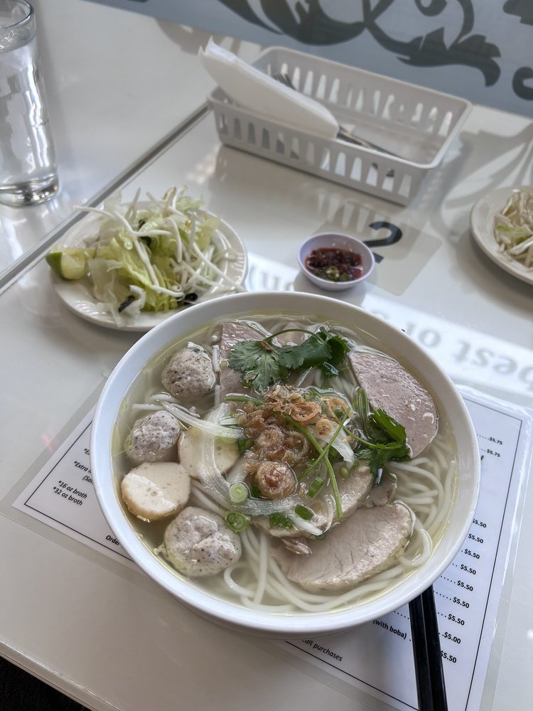 Peppery Pork Ball Noodle Soup