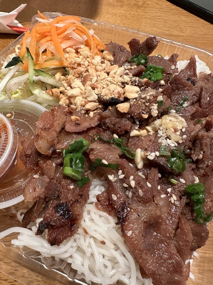 Grilled Pork Vermicelli / Bun Thit Nuong
