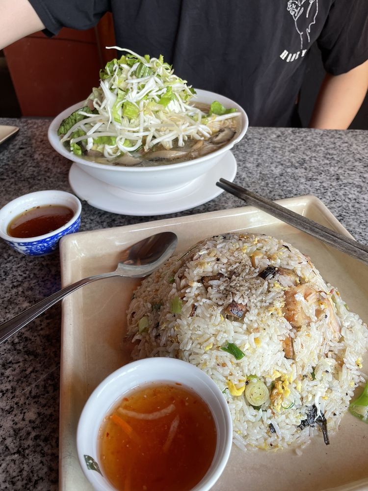 Vietnamese Noodle Soups