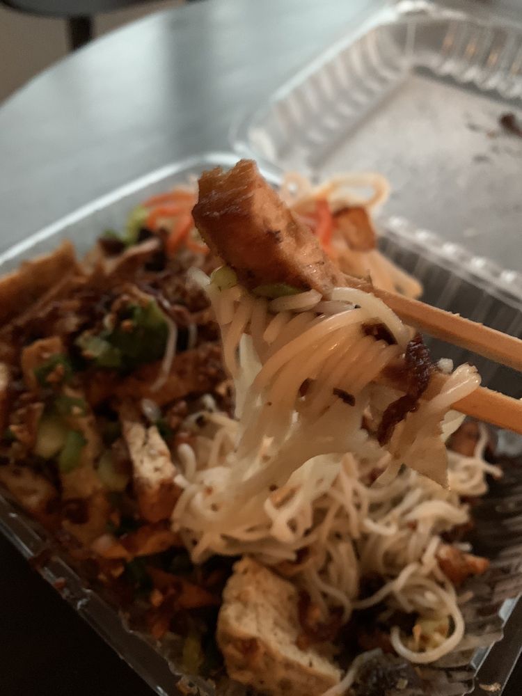 Vegetarian Vermicelli Bowl