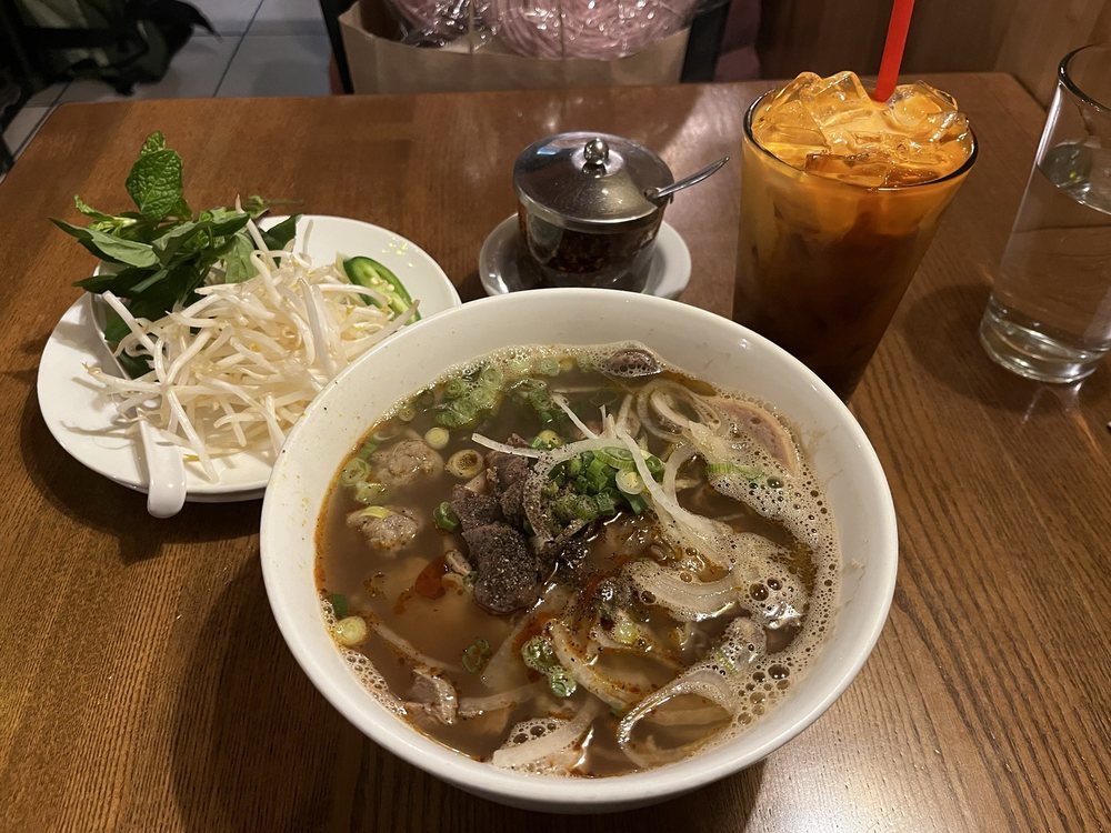 Bun Bo Hue