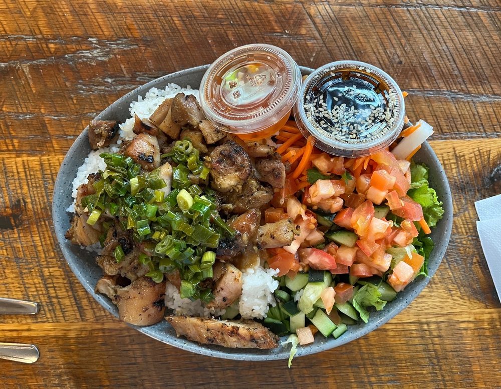 Grilled Chicken Banh Mi