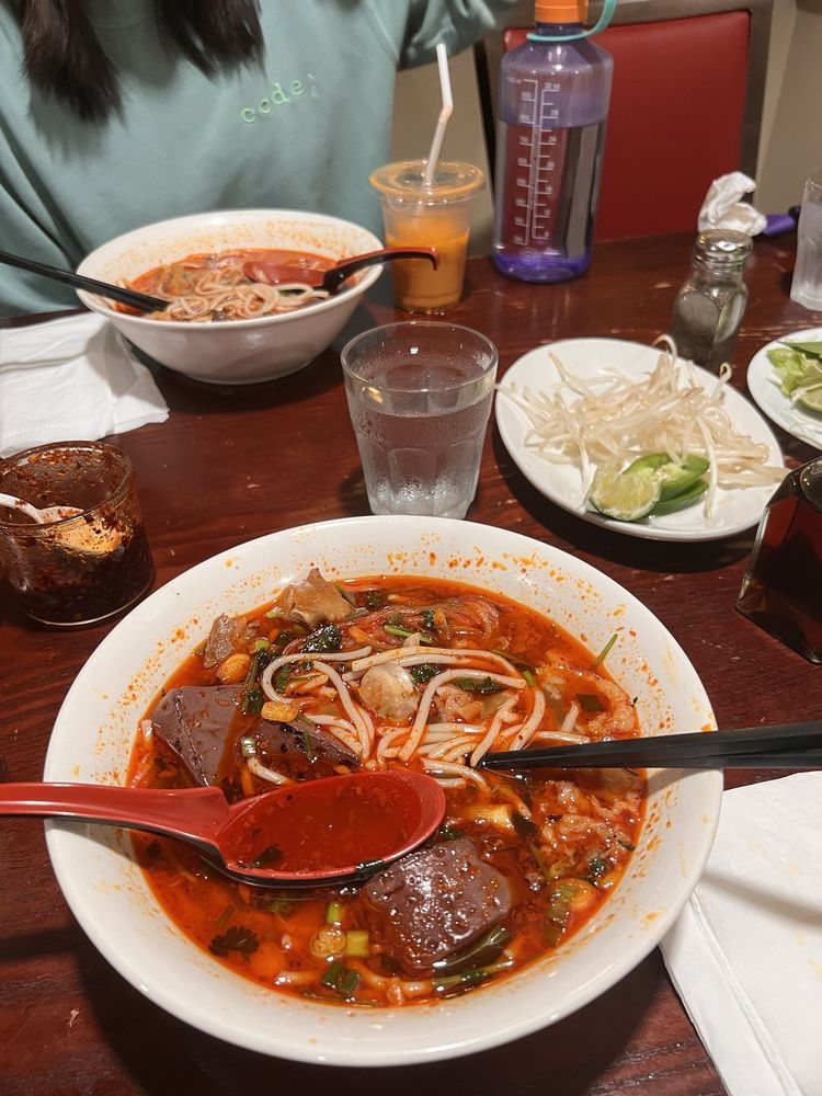 Bun Bo Hue
