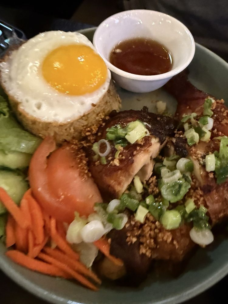 Waterfall Fried Chicken Plate