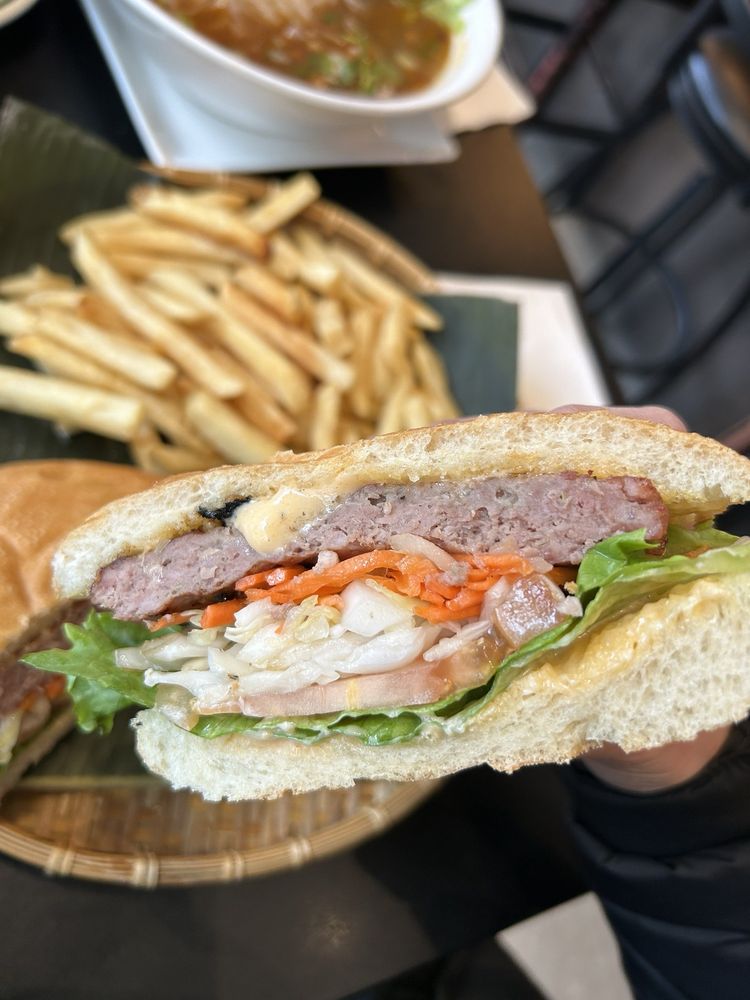 Fusion Bahn Mi Burgers