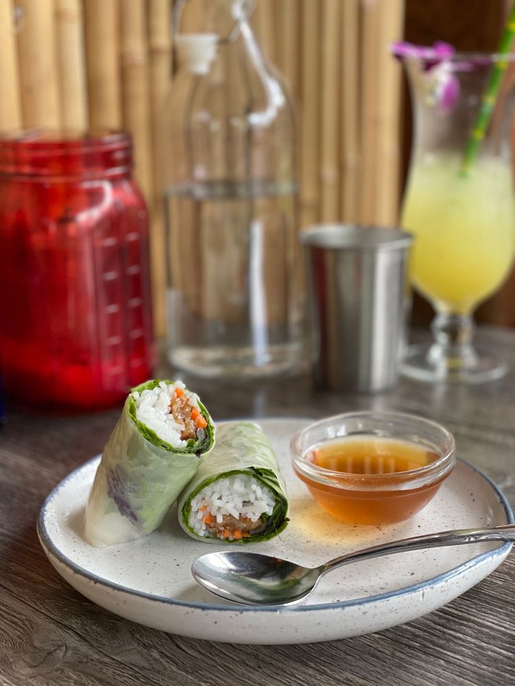 Caramelized Pork Fresh Roll