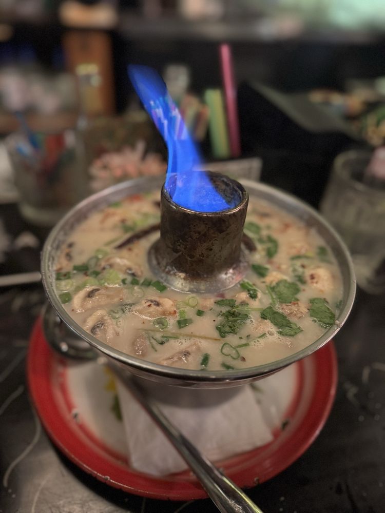 Tom Kha