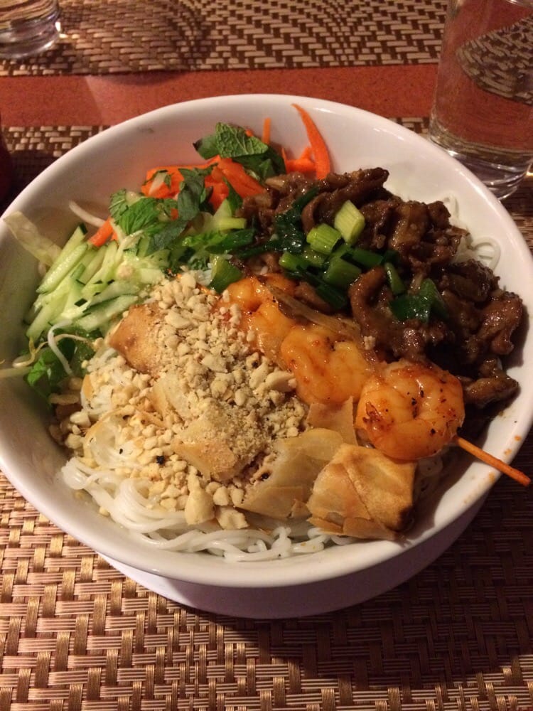 Lemongrass Pork Rice Noodle