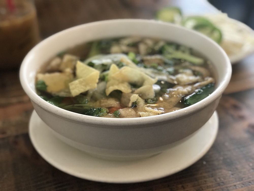 Mì Xaò Stir Fry Egg Noodles