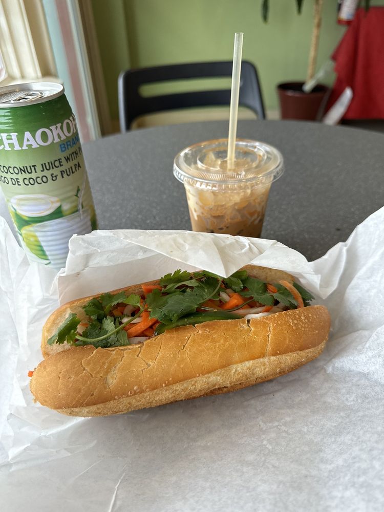 Shredded Pork Sandwich