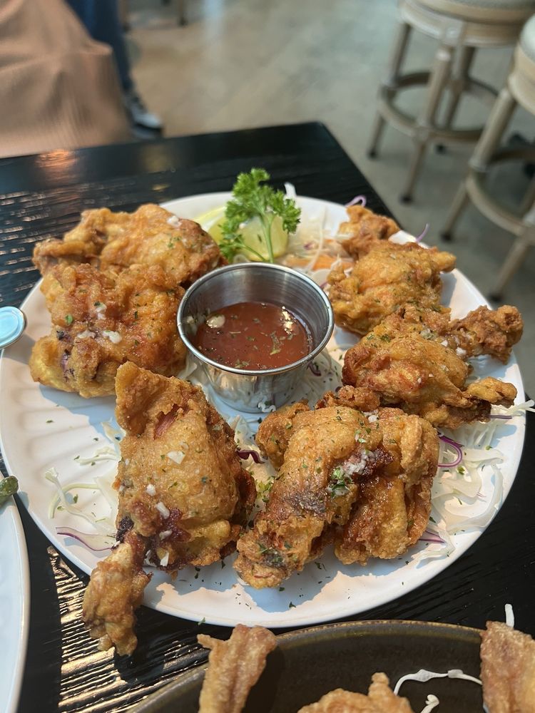 Garlic Lollipop Chicken Wings