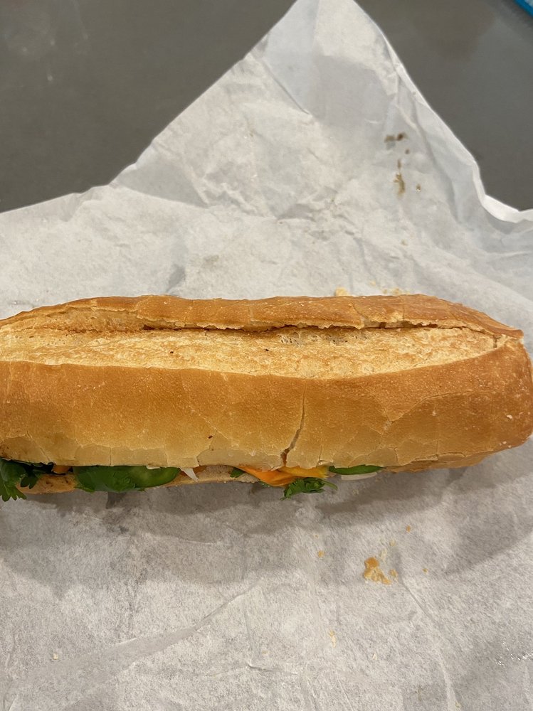 Chicken Banh Mi