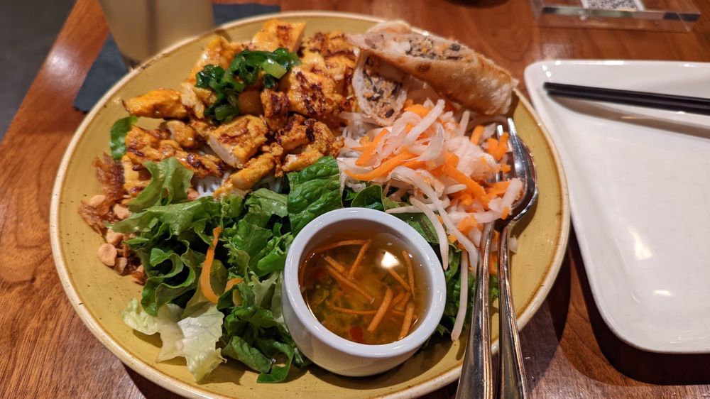 Lemongrass Chicken Vermicelli